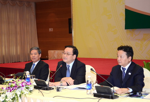 Phó Thủ tướng Hoàng Trung Hải phát biểu chỉ đạo Hội nghị