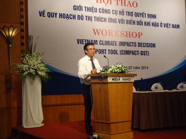 Hội thảo giới thiệu Bộ công cụ hỗ trợ ra quyết định tích hợp thông tin biến đổi khí hậu tại Việt Nam (CIMPACT-DST) 